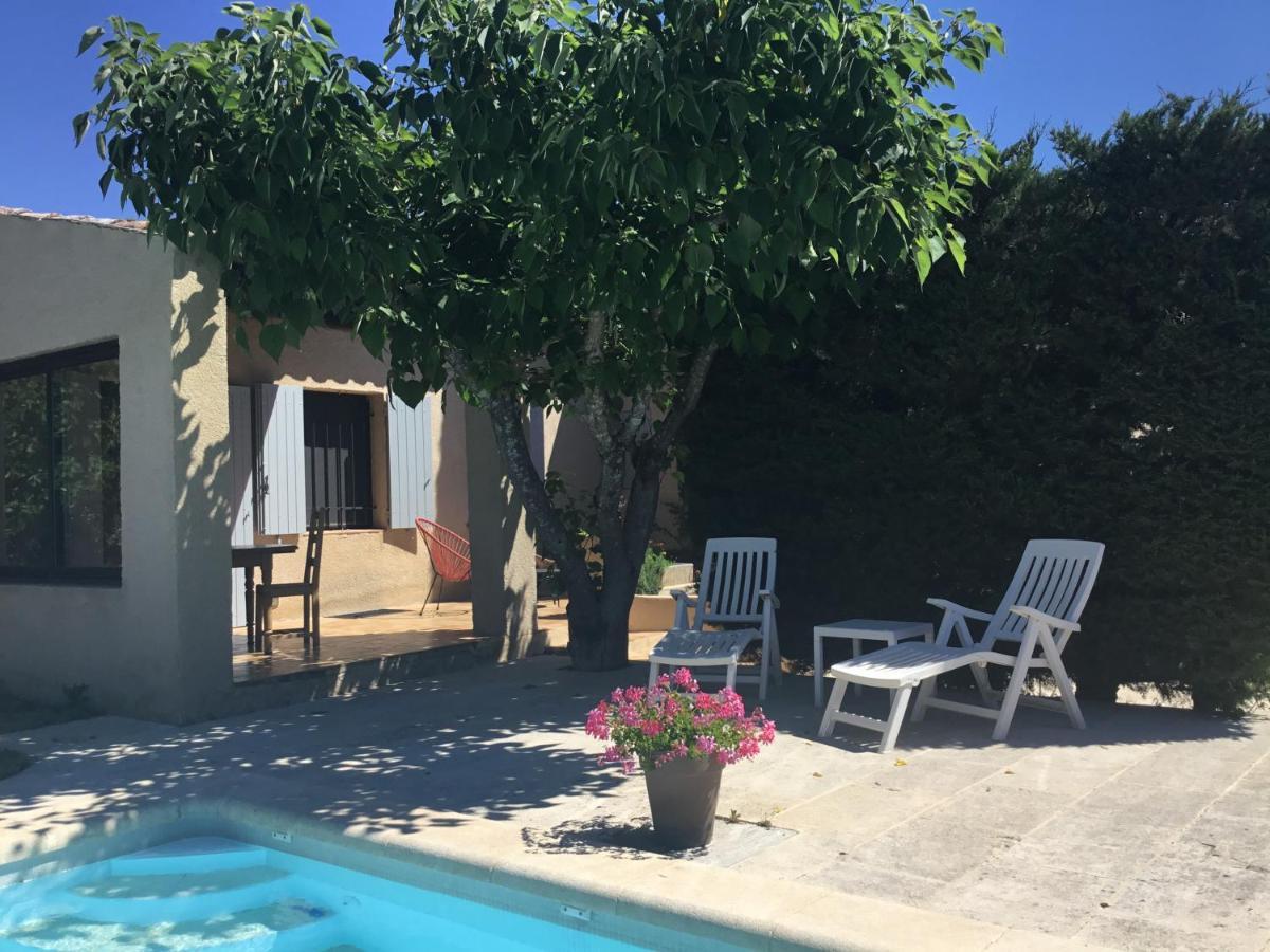 Lauris Petit Cocon Dans Le Luberon 아파트 외부 사진